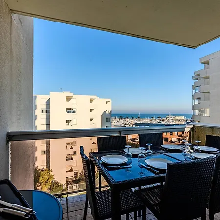 Aiguillon: T3 Avec Balcons Et Parking - Fr-1-433-147 آركاشو