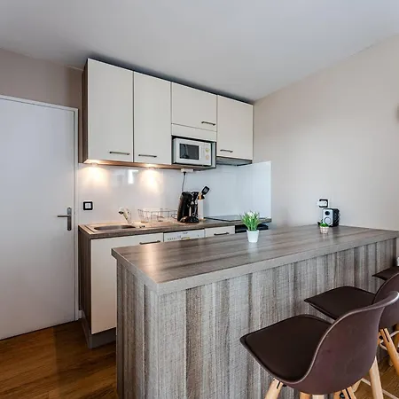 Aiguillon: T3 Avec Balcons Et Parking - Fr-1-433-147 Arcachon