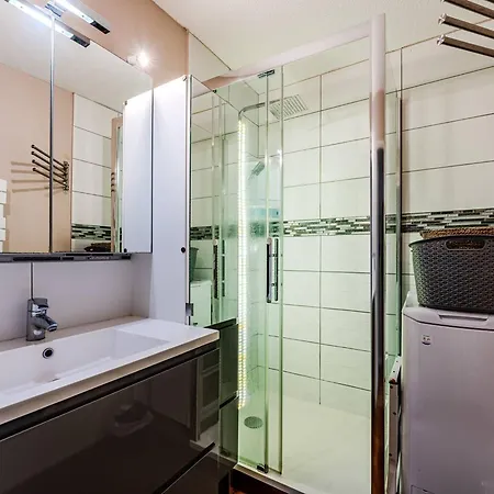 Apartamento Aiguillon: T3 Avec Balcons Et Parking - Fr-1-433-147