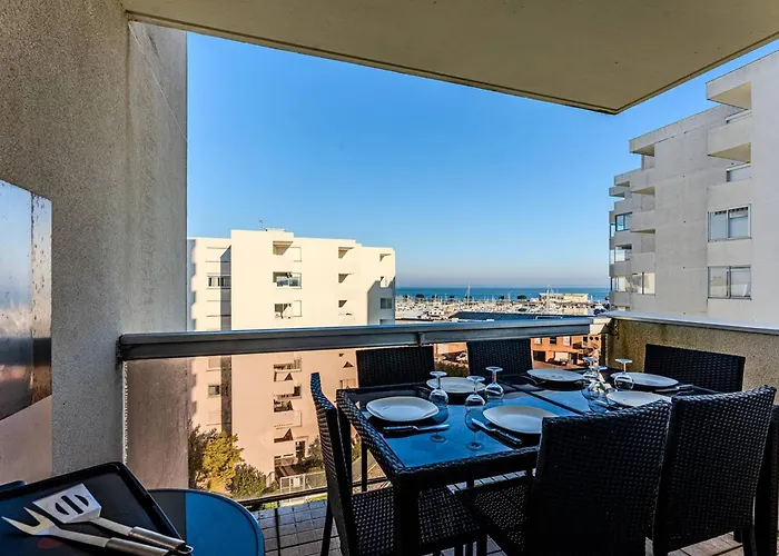 Aiguillon: T3 Avec Balcons Et Parking - Fr-1-433-147 Arcachon